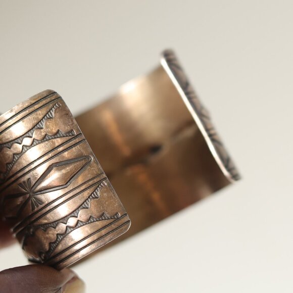 Vintage Navajo Native American Jewelry Sterling Silver Signed Cuff Bracelet - Picture 2 of 6